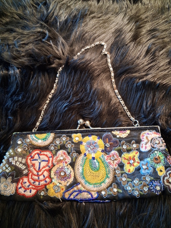 Handbags - Embroidered Floral Clutch Bag with Chain - Black & Multicolor